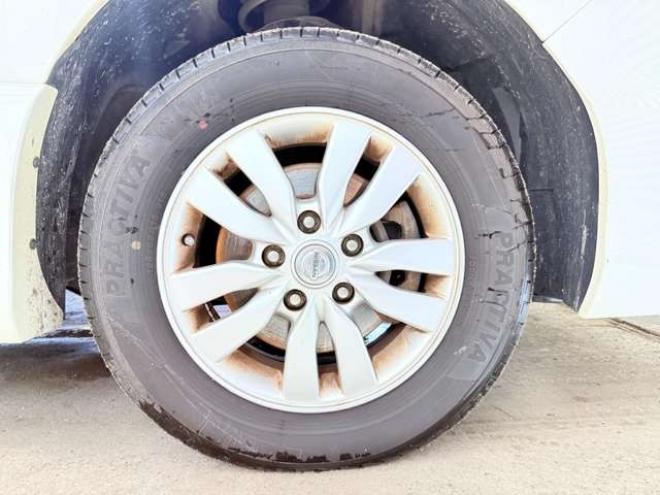 セレナ2.0 ハイウェイスター Vセレクション+Safety 4WD　下廻防錆TVナビBカメETC 2000