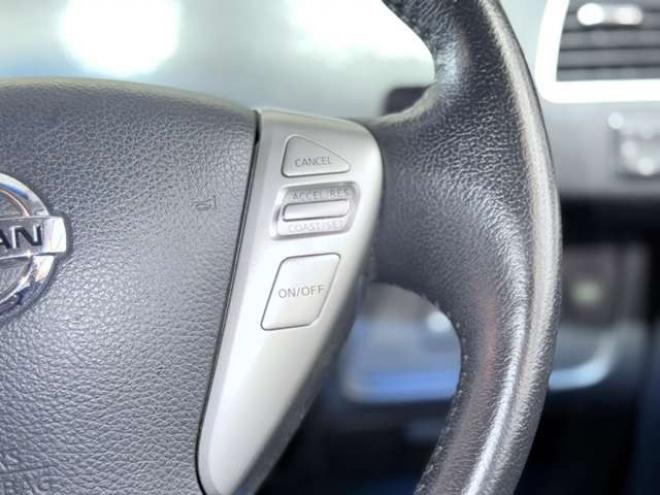 セレナ2.0 ハイウェイスター Vセレクション+Safety 4WD　下廻防錆TVナビBカメETC 2000