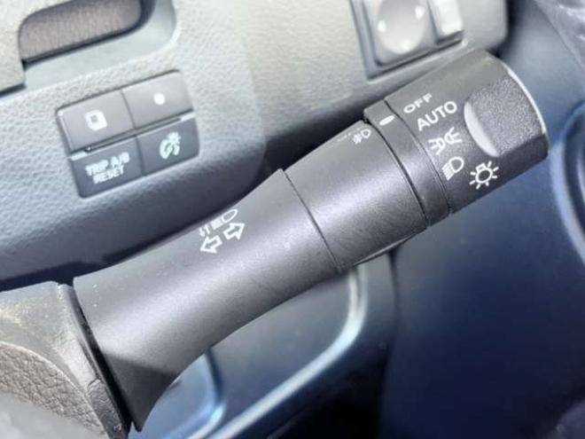 セレナ2.0 ハイウェイスター Vセレクション+Safety 4WD　下廻防錆TVナビBカメETC 2000