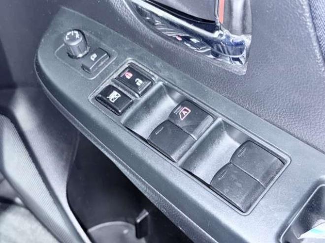 インプレッサスポーツ 2.0 i アイサイト 4WD　下廻防錆TVナビ 2000