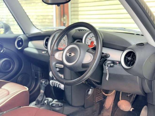 ミニクーパー　下廻防錆 正規輸入車 2WD 1600