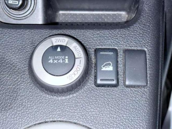 エクストレイル2.0 20X 4WD　下廻防錆TVナビETC 2000
