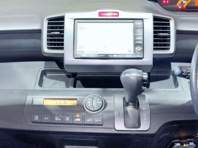 フリード1.5 フレックス Fパッケージ 4WD　下廻防錆TVナビBカメドラレコETC 1500