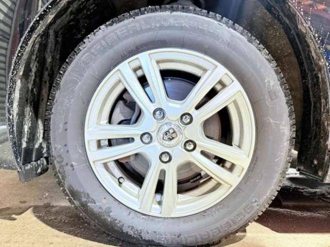 ステップワゴン2.0 G コンフォート セレクション 4WD　下廻防錆TVナビBカメ 2000