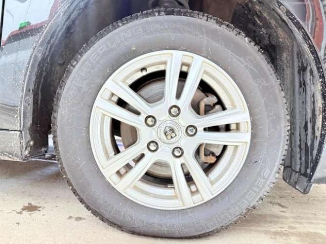 ステップワゴン2.0 G コンフォート セレクション 4WD　下廻防錆TVナビBカメ 2000