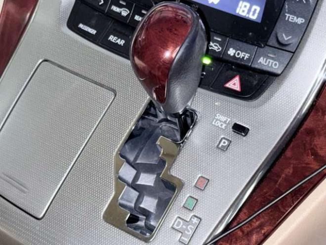 アルファード3.5 350S 4WD　下廻防錆TVナビBカメ後席モニタETC 3500