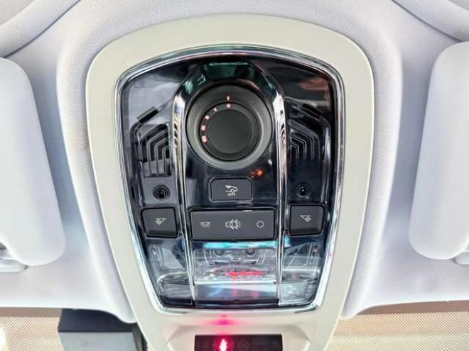 プジョー508SW　アリュール　下廻防錆TVナビETC 正規輸入車 2WD 1600
