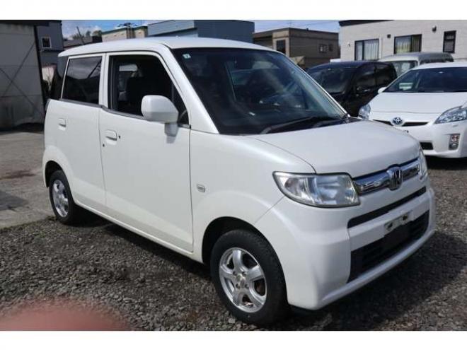 ゼストD 4WD　スマートキー・走行2.1万キロ 660