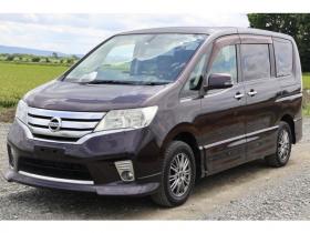 セレナ　2.0 ハイウェイスター 4WD　検2年　バックカメラ　クルコン　自社　ローンカノウ 2000