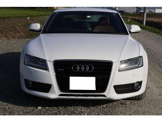 アウディA5 3.2 FSI クワトロ 4WD　検R8/10　自社　ローンカノウ　パドルシフト 正規輸入車 3200
