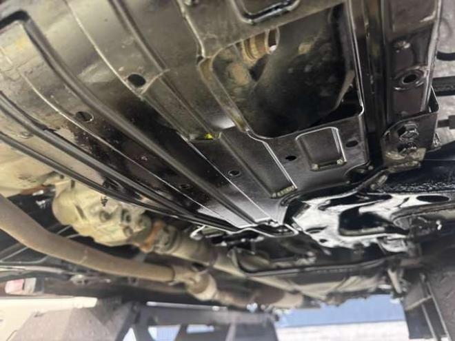 N-BOXカスタムG Lパッケージ 2トーンカラースタイル 4WD　夏冬タイヤ　両側Pスライド 660