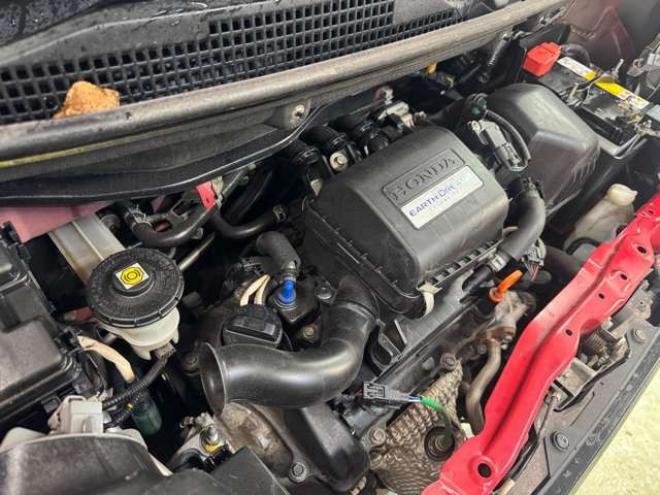 N-BOXカスタムG Lパッケージ 2トーンカラースタイル 4WD　夏冬タイヤ　両側Pスライド 660