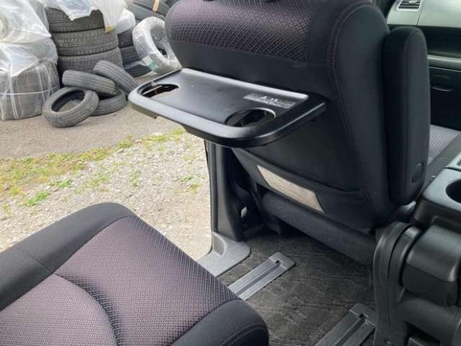 セレナ2.0 ハイウェイスター Vセレクション 4WD　ナビ・TV・ETC F/Dモニター 両側P/S オートクルーズコントロール スマートキー アイドリングストップ 盗難防止システム 衝突安全ボヂィ 2000