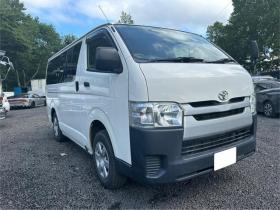 ハイエースバン　　ドライブレコーダー　ナビ　ＴＶ　両側スライドドア　ＡＴ　ＣＤ　ＵＳＢ　エアコン　パワーウィンドウ　運転席エアバッグ 4WD 3000(D) 5Dr
