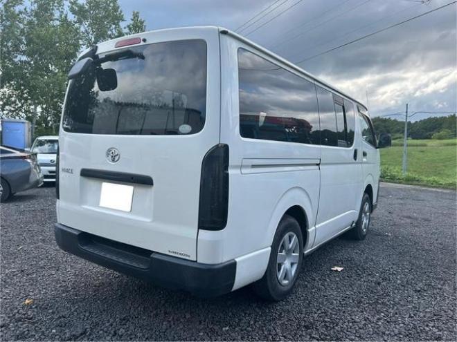 ハイエースバン　ドライブレコーダー　ナビ　ＴＶ　両側スライドドア　ＡＴ　ＣＤ　ＵＳＢ　エアコン　パワーウィンドウ　運転席エアバッグ 4WD 3000(D) 5Dr
