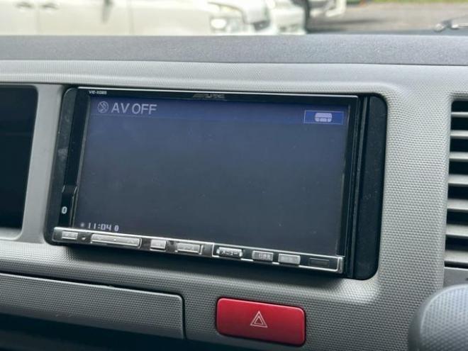 ハイエースワゴン 　キャンピングカー　ＥＴＣ　ナビ　スライドドア　ＡＴ　アルミホイール　エアコン　パワーウィンドウ　運転席エアバッグ 4WD 2700 4Dr