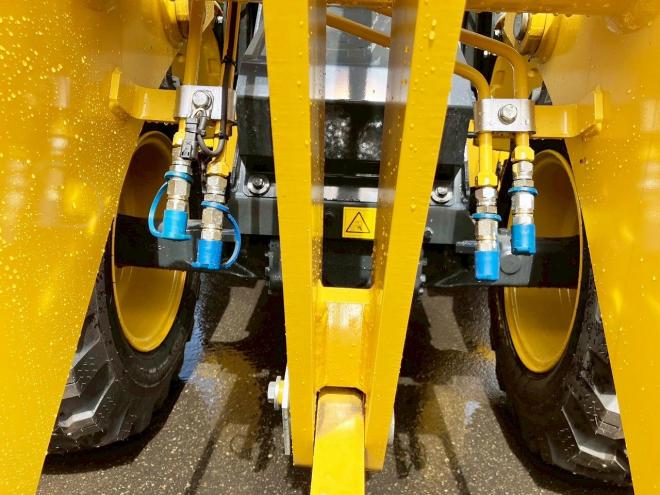 ホイールローダコマツ　未使用　WA50-8　マルチプラウ仕様