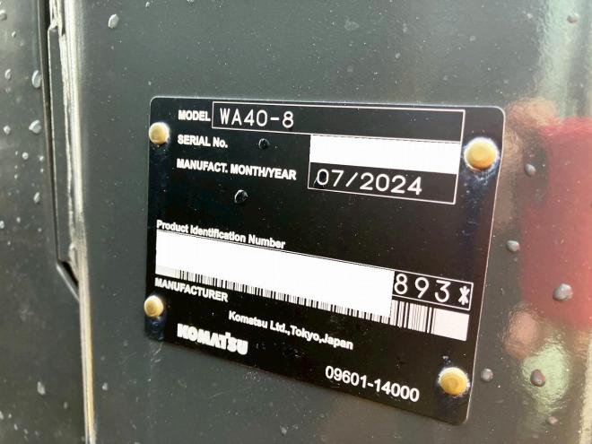 ホイールローダコマツ　未使用　WA40-8　マルチプラウ仕様