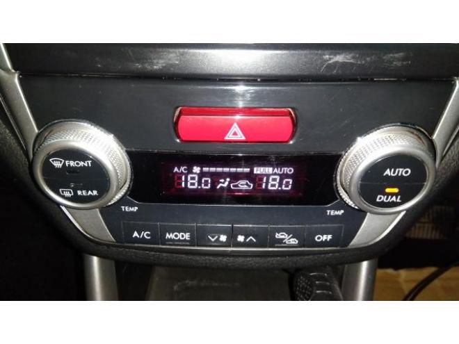 フォレスター2.0XS 4WD 4WD 2000 5Dr