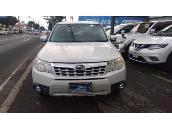 フォレスター2.0XS 4WD 4WD 2000 5Dr