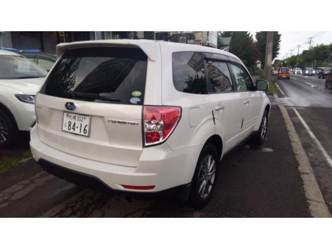 フォレスター2.0XS 4WD 4WD 2000 5Dr