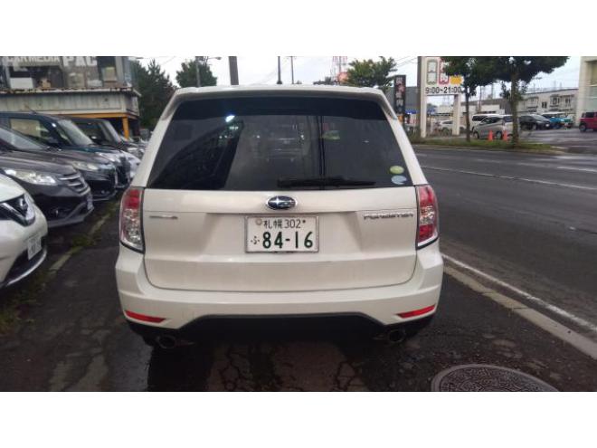 フォレスター2.0XS 4WD 4WD 2000 5Dr