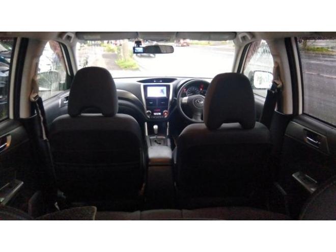 フォレスター2.0XS 4WD 4WD 2000 5Dr