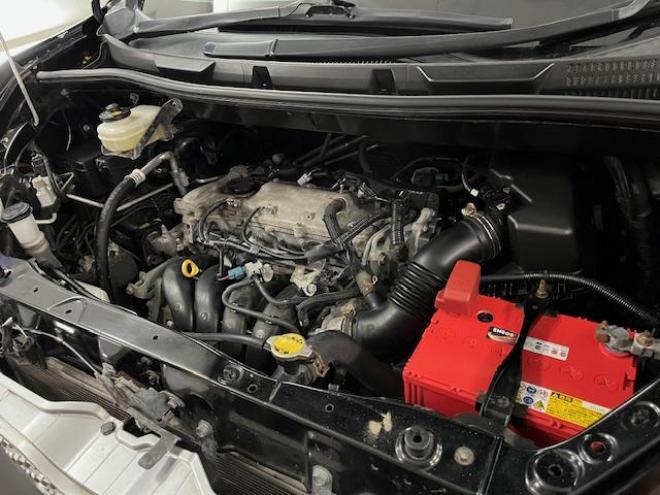 ヴォクシーＺＳ　キラメキⅡ　禁煙車　ＷＡＫＯＳバリアスコーティング済　純正１６インチＡＷ　社外１５ＡＷ＋スタッドレスタイヤ付　両側パワースライドドア　カロッツェリアナビ（フルセグ地デジ　ＤＶＤ再生　Ｂｌｕｅｔｏｏｔｈ　ミュージックサーバー）＋バックカメラ　アルパイン製１０．１リアフリップダウンモニター　ＰＵＳＨスタート　スマートキー　パドルシフト　ＨＩＤヘッドライト　タイミングチェーン　ＥＴＣ 4WD 2000 5Dr