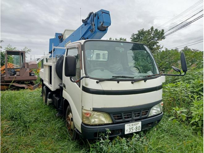 デュトロ高所作業車
