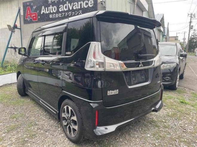 デリカD：2 カスタムハイブリッドＭＶ　４ＷＤ　バックカメラ　ＴＶ　両側電動スライドドア　オートクルーズコントロール　レーンアシスト　衝突被害軽減システム　アルミホイール　オートライト　ＬＥＤヘッドランプ　スマートキー　アイドリングストップ 4WD 1200 5Dr