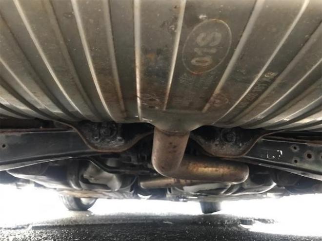 アウディＴＴクーペ ２．０ＴＦＳＩ　クワトロ　４ＷＤ　エンスタ　ＥＴＣ　ＴＶ　ＡＴ　オートライト　ＨＩＤ　キーレスエントリー　アルミホイール　パワーシート　盗難防止システム　ＡＢＳ　ＥＳＣ　ＣＤ　エアコン　パワーステアリング　パワーウィンドウ 4WD 2000 クーペDr