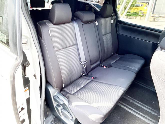 ノア2.0Si 4WD　ローンが不安な方＜優遇ローン＞　本州仕入　モデリスタエアロ　トヨタセーフティセンス 4WD