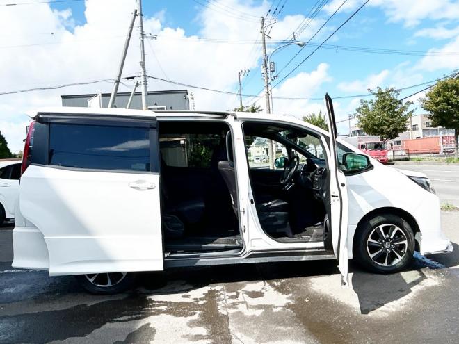 ノア2.0Si 4WD　ローンが不安な方＜優遇ローン＞　本州仕入　モデリスタエアロ　トヨタセーフティセンス 4WD