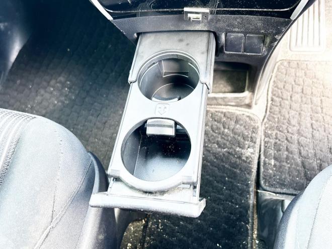 ノア2.0Si 4WD　ローンが不安な方＜優遇ローン＞　本州仕入　モデリスタエアロ　トヨタセーフティセンス 4WD