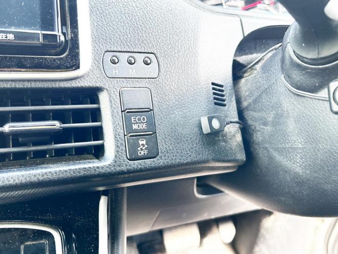 ノア2.0Si 4WD　ローンが不安な方＜優遇ローン＞　本州仕入　モデリスタエアロ　トヨタセーフティセンス 4WD