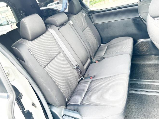 ノア2.0Si 4WD　ローンが不安な方＜優遇ローン＞　本州仕入　モデリスタエアロ　トヨタセーフティセンス 4WD