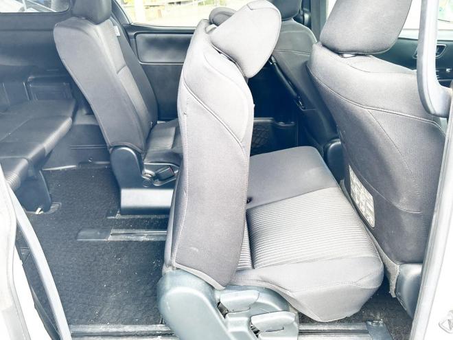 ノア2.0Si 4WD　ローンが不安な方＜優遇ローン＞　本州仕入　モデリスタエアロ　トヨタセーフティセンス 4WD