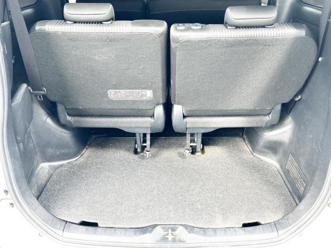 ノア2.0Si 4WD　ローンが不安な方＜優遇ローン＞　本州仕入　モデリスタエアロ　トヨタセーフティセンス 4WD