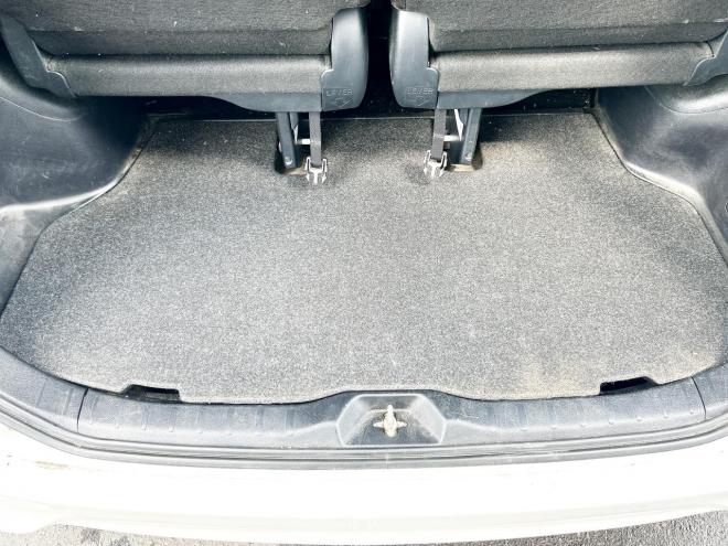 ノア2.0Si 4WD　ローンが不安な方＜優遇ローン＞　本州仕入　モデリスタエアロ　トヨタセーフティセンス 4WD