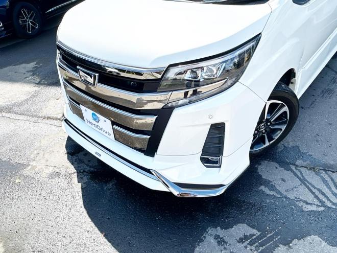 ノア2.0Si 4WD　ローンが不安な方＜優遇ローン＞　本州仕入　モデリスタエアロ　トヨタセーフティセンス 4WD