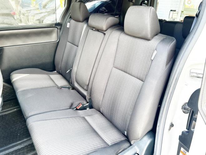 ノア2.0Si 4WD　ローンが不安な方＜優遇ローン＞　本州仕入　モデリスタエアロ　トヨタセーフティセンス 4WD