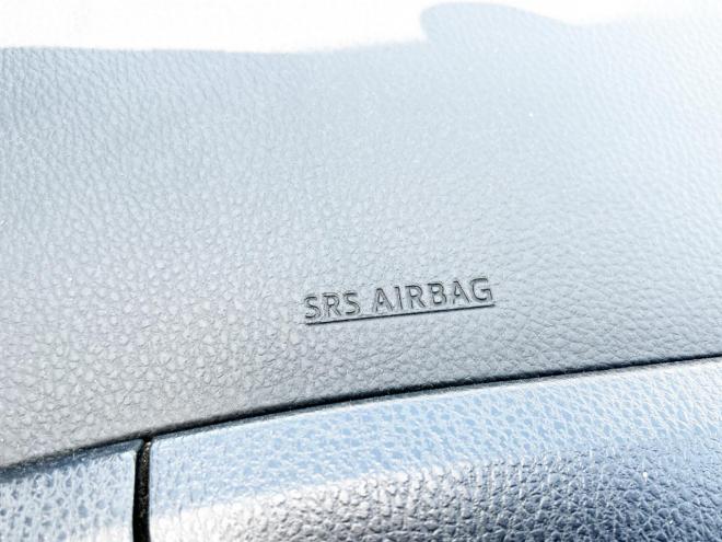 ノア2.0Si 4WD　ローンが不安な方＜優遇ローン＞　本州仕入　モデリスタエアロ　トヨタセーフティセンス 4WD