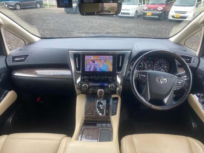 アルファードハイブリッド 2.5 エグゼクティブ ラウンジ E-Four 4WD　 2500