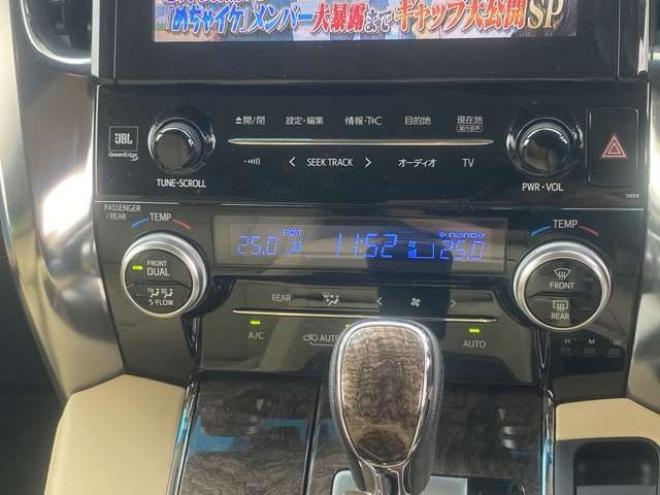 アルファードハイブリッド 2.5 エグゼクティブ ラウンジ E-Four 4WD　 2500