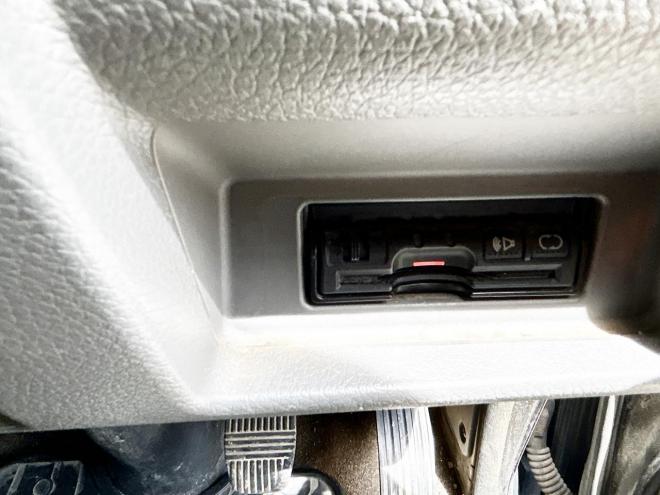 キャラバンバン5Dバン2.5DTプレミアムGXロング 4WD　ローンが不安な方＜優遇ローン＞寒冷地仕様　両側スライドドア　社外ナビ　フルセグTV 4WD