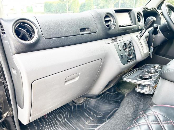 キャラバンバン5Dバン2.5DTプレミアムGXロング 4WD　ローンが不安な方＜優遇ローン＞寒冷地仕様　両側スライドドア　社外ナビ　フルセグTV 4WD
