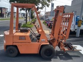 フォークリフト　コマツ FG15 1.5t ガソリン Wタイヤ