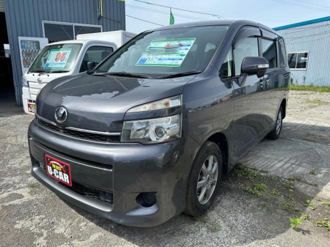 ヴォクシー 4WD 2000 5Dr