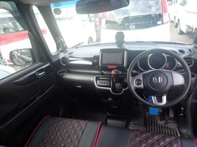 N-BOXカスタムG Lパッケージ 4WD　検9/9ナビパワスラ夏冬タイヤアルミ革調シートカバー 660