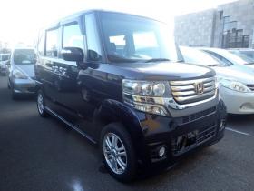 N-BOX　カスタムG Lパッケージ 4WD　検9/9パワースライドドア夏冬タイヤアルミ付 660